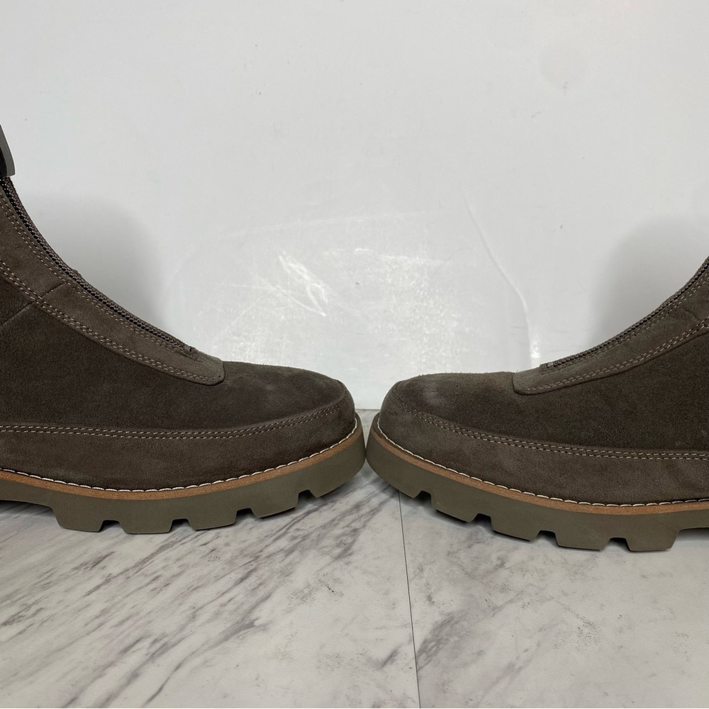 Vionic Estilo Gray Suede Front Zip Bootie 6 1/2 - Picture 6 of 15